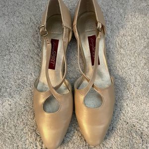 Easy Spirit women's leather Pearlized gold dress shoe vintage size 9.5